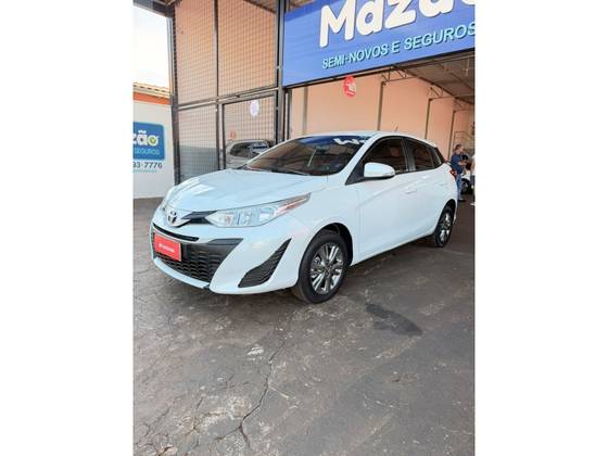 TOYOTA YARIS 1.5 16V FLEX SEDAN XL PLUS CONNECT MULTIDRIVE TOYOTA YARIS 1.5 16V FLEX SEDAN XL PLUS CONNECT MULTIDRIVE